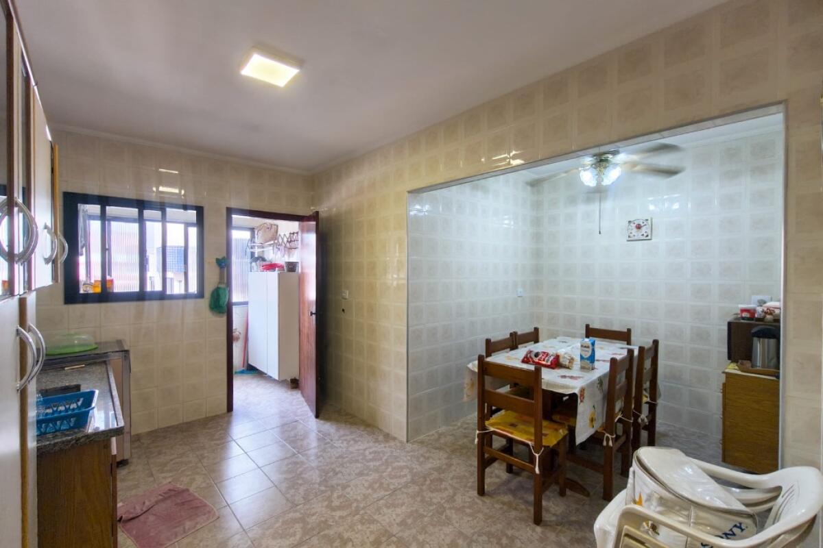 Apartamento com 2 quartos e 84 m² em Vila Tupi, Praia Grande