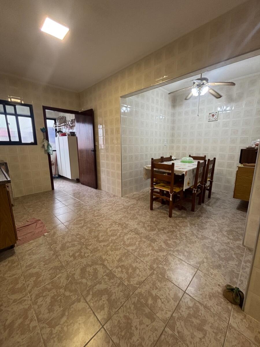 Apartamento com 2 quartos e 84 m² em Vila Tupi, Praia Grande