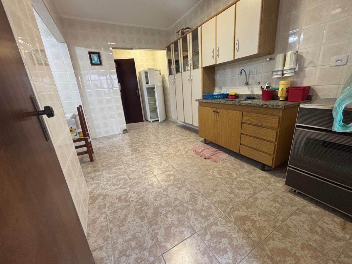 Apartamento com 2 quartos e 84 m² em Vila Tupi, Praia Grande