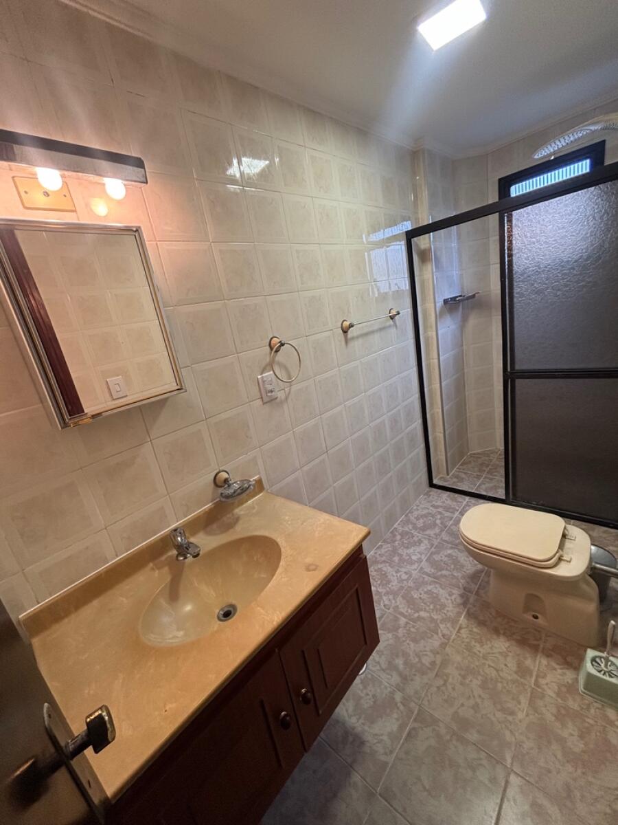 Apartamento com 2 quartos e 84 m² em Vila Tupi, Praia Grande