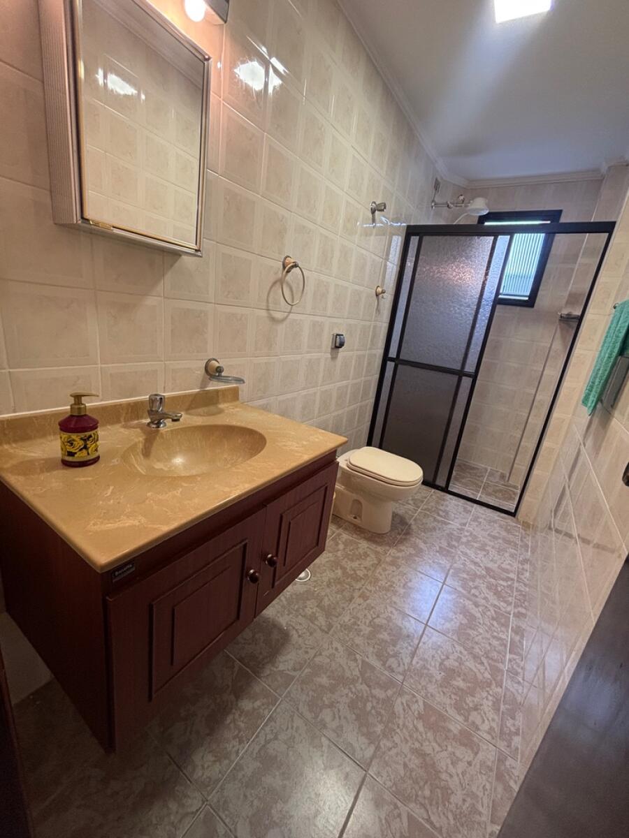 Apartamento com 2 quartos e 84 m² em Vila Tupi, Praia Grande