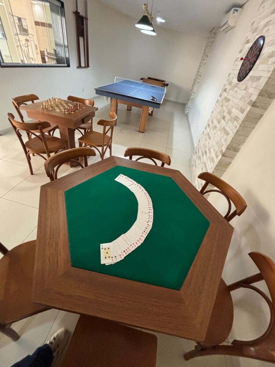 Apartamento com 2 quartos e 107 m² em Vila Guilhermina, Praia Grande