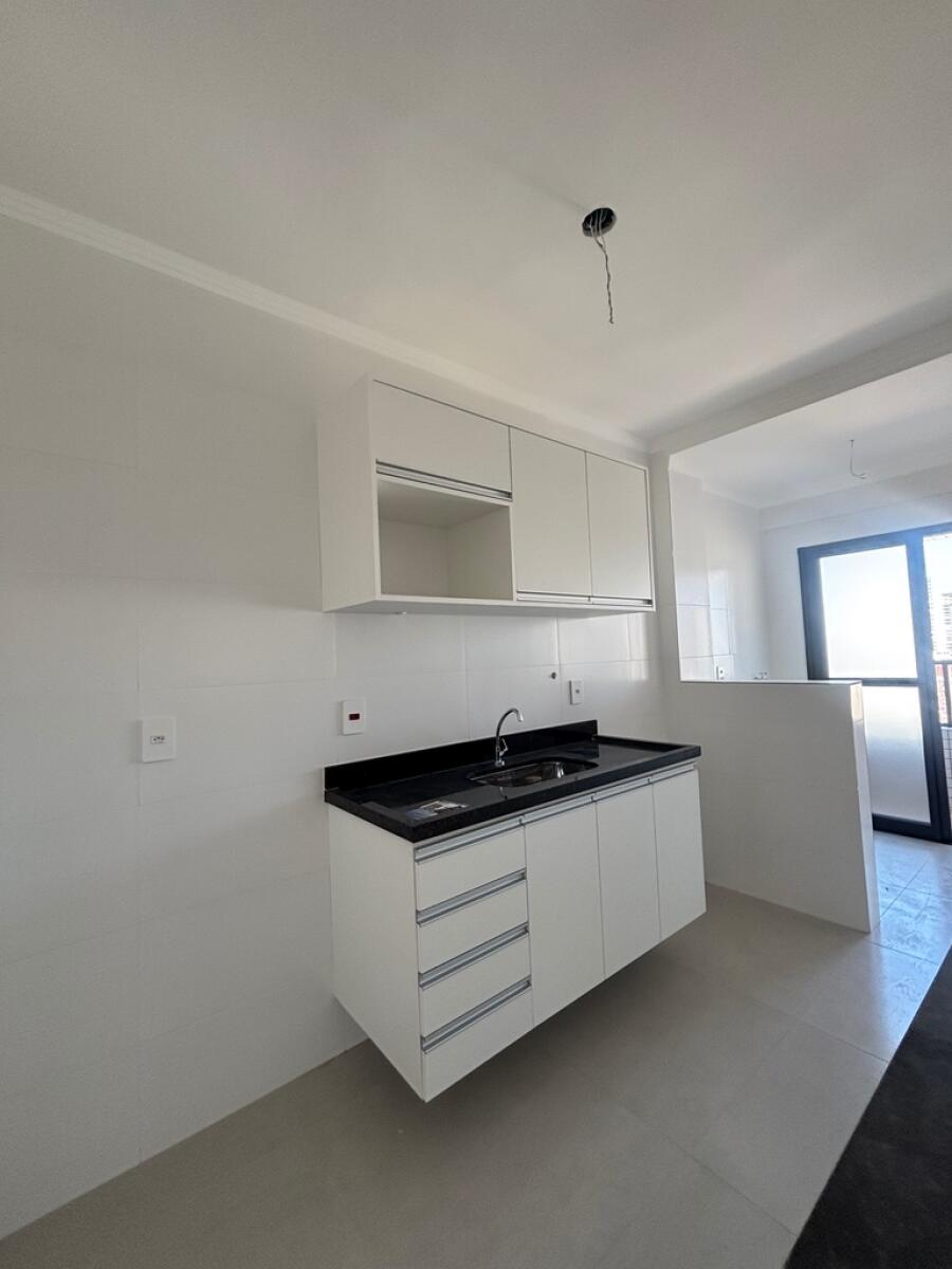 Apartamento com 2 quartos e 76 m² em Vila Guilhermina, Praia Grande