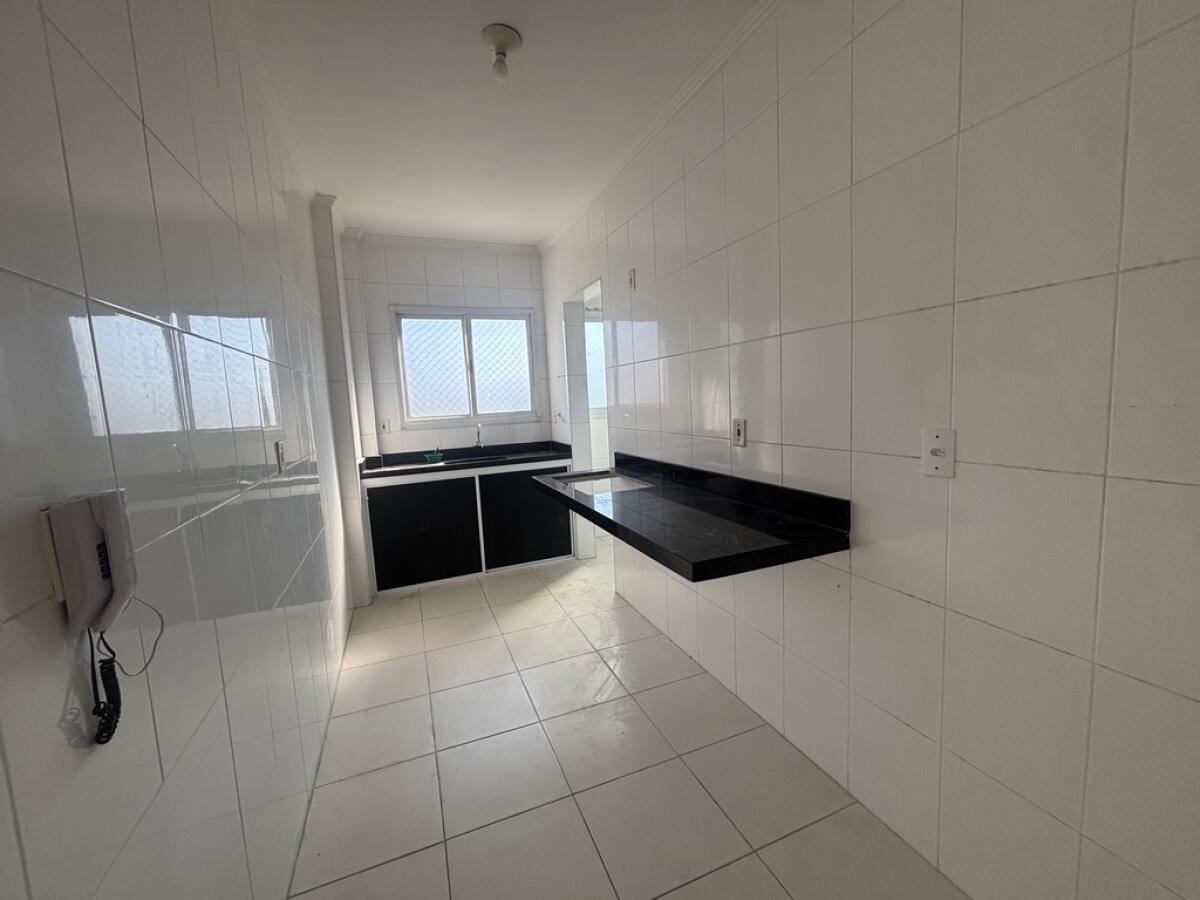 Apartamento com 2 quartos e 60 m² em Vila Guilhermina, Praia Grande