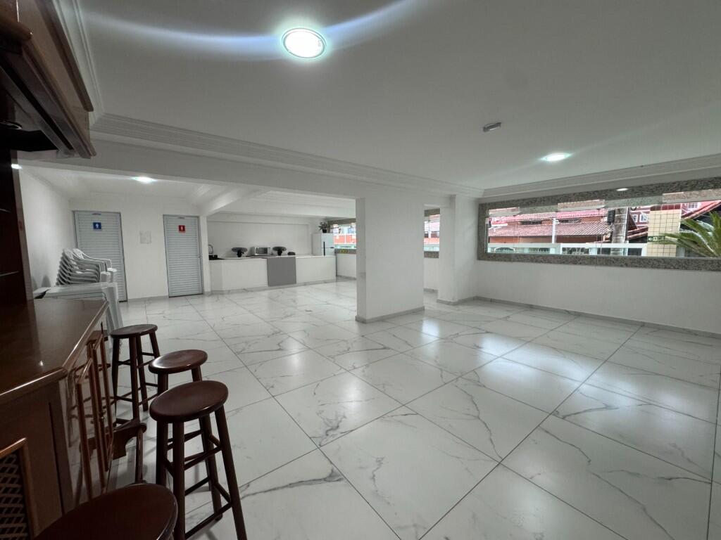Apartamento com 2 quartos e 80 m² em Ocian, Praia Grande