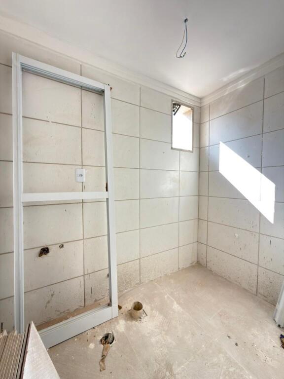 Apartamento com 2 quartos e 85 m² em Vila Tupi, Praia Grande