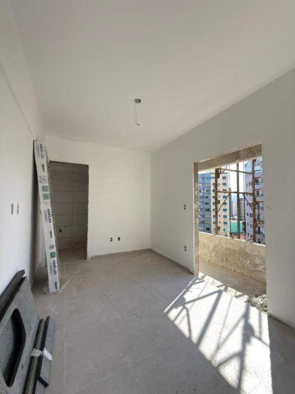 Apartamento com 2 quartos e 85 m² em Vila Tupi, Praia Grande