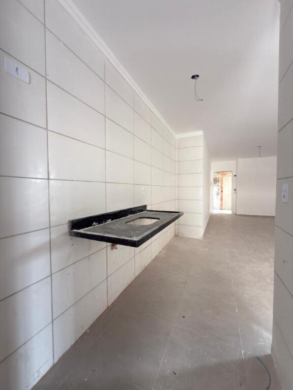 Apartamento com 2 quartos e 85 m² em Vila Tupi, Praia Grande