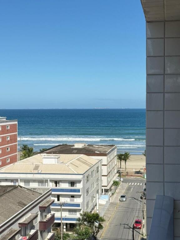 Apartamento com 2 quartos e 85 m² em Vila Tupi, Praia Grande