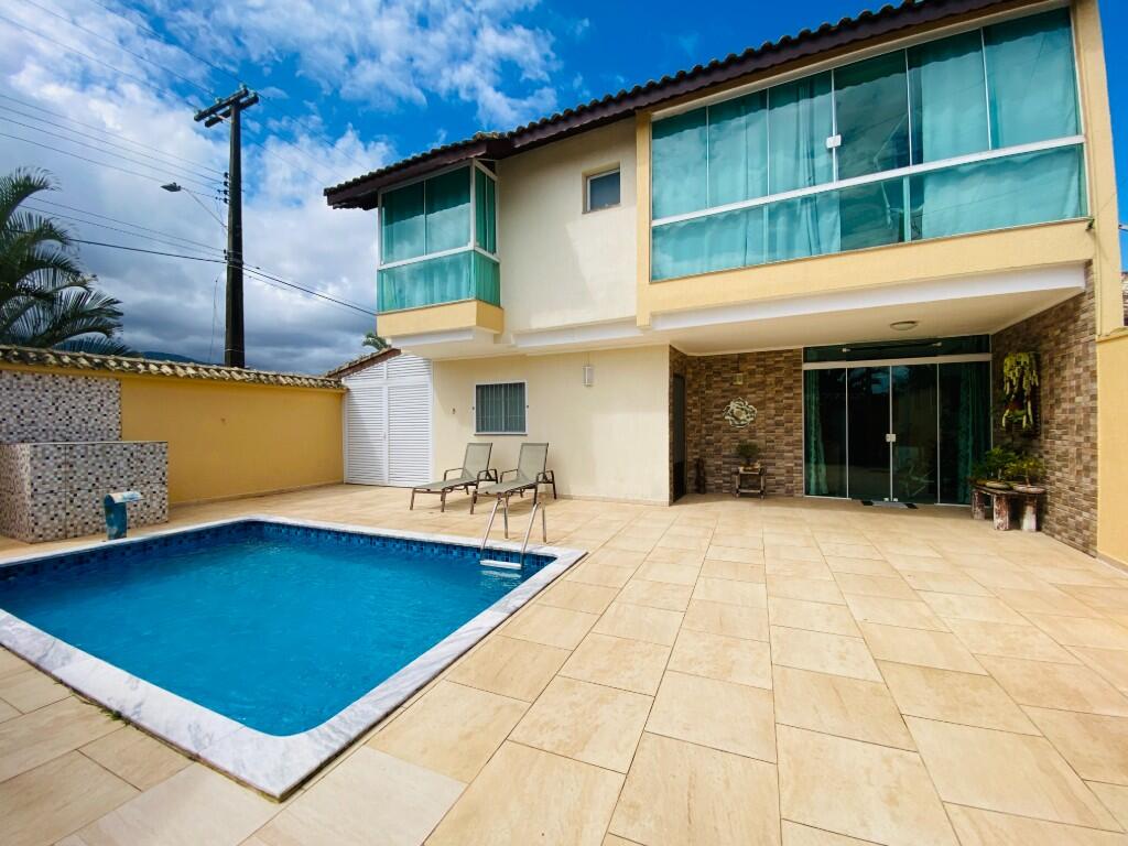 Casa com 4 quartos e 267 m² em Vila Caiçara, Praia Grande