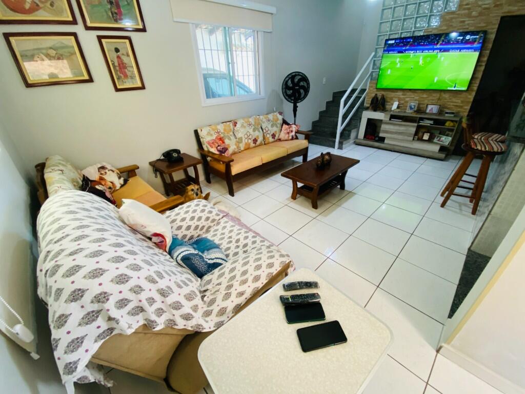 Casa com 4 quartos e 267 m² em Vila Caiçara, Praia Grande