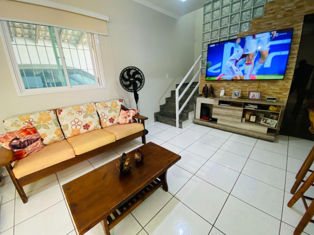 Casa com 4 quartos e 267 m² em Vila Caiçara, Praia Grande