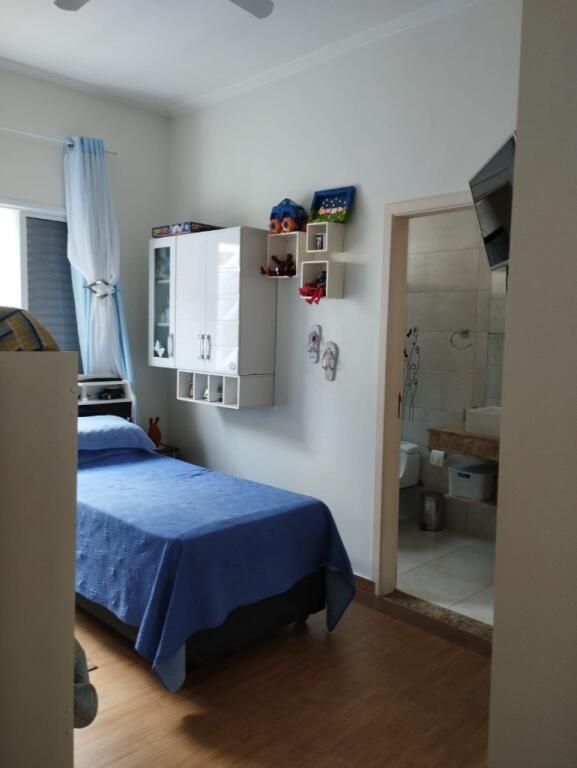 Casa com 3 quartos e 171 m² em Vila Caiçara, Praia Grande