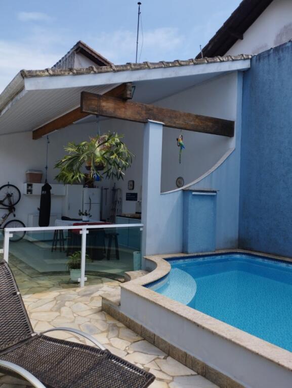 Casa com 3 quartos e 171 m² em Vila Caiçara, Praia Grande