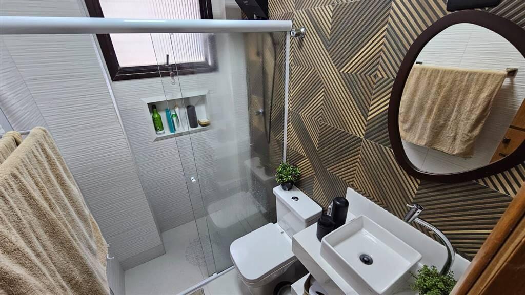 Apartamento com 2 quartos e 70 m² em Vila Caiçara, Praia Grande