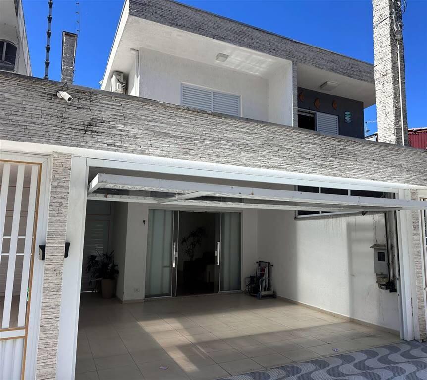 Casa com 3 quartos e 142 m² em Vila Caiçara, Praia Grande