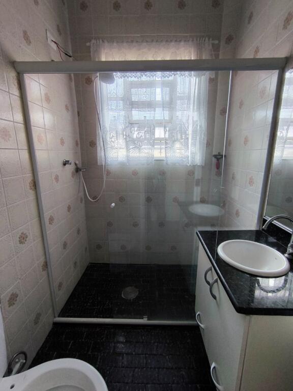 Casa com 2 quartos e 84 m² em Vila Caiçara, Praia Grande