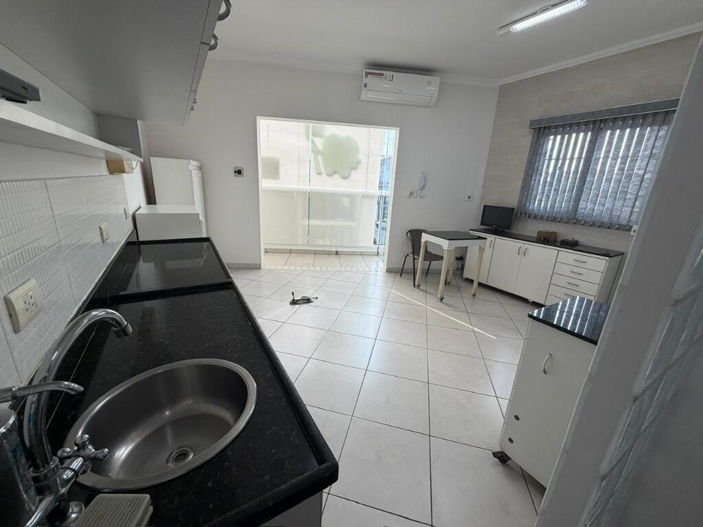 Apartamento com 50 m² em Vila Caiçara, Praia Grande