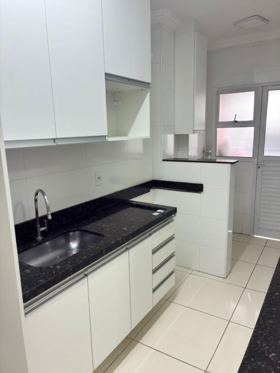 Apartamento com 2 quartos e 63 m² em Vila Caiçara, Praia Grande