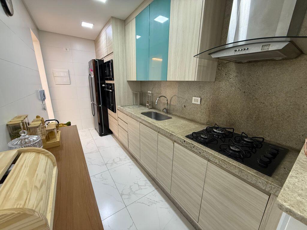 Apartamento com 2 quartos e 81 m² em Vila Caiçara, Praia Grande