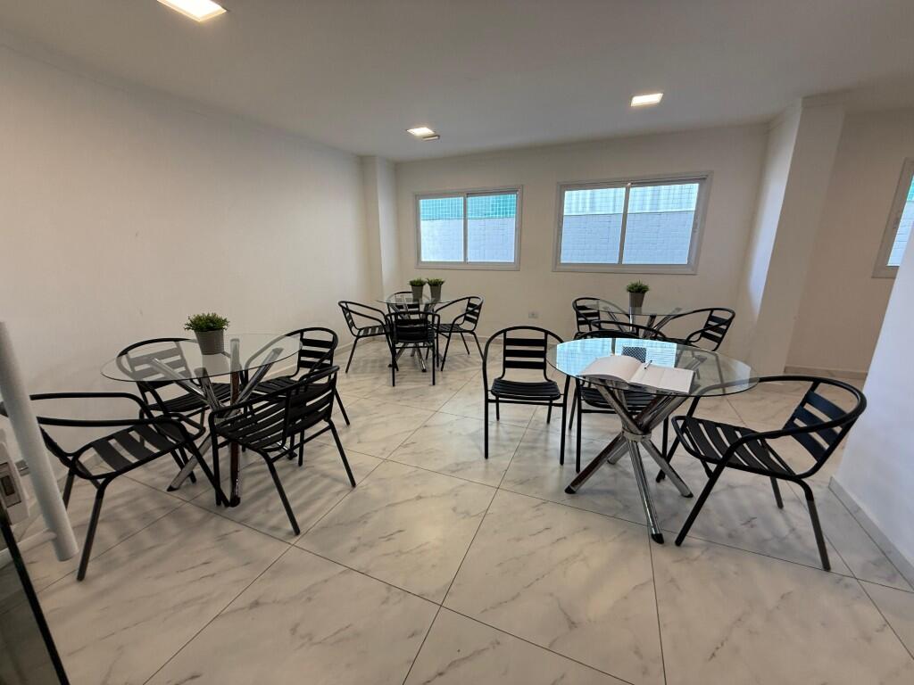 Apartamento com 2 quartos e 67 m² em Vila Caiçara, Praia Grande