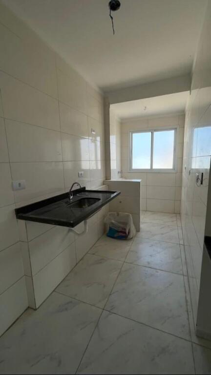 Apartamento com 2 quartos e 67 m² em Vila Caiçara, Praia Grande