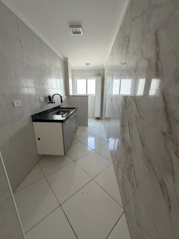 Apartamento com 2 quartos e 65 m² em Vila Caiçara, Praia Grande