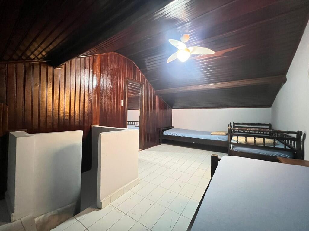 Casa com 4 quartos e 200 m² em Vila Caiçara, Praia Grande