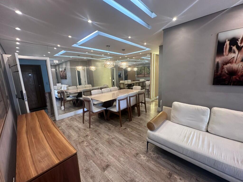 Apartamento com 2 quartos e 104 m² em Vila Caiçara, Praia Grande