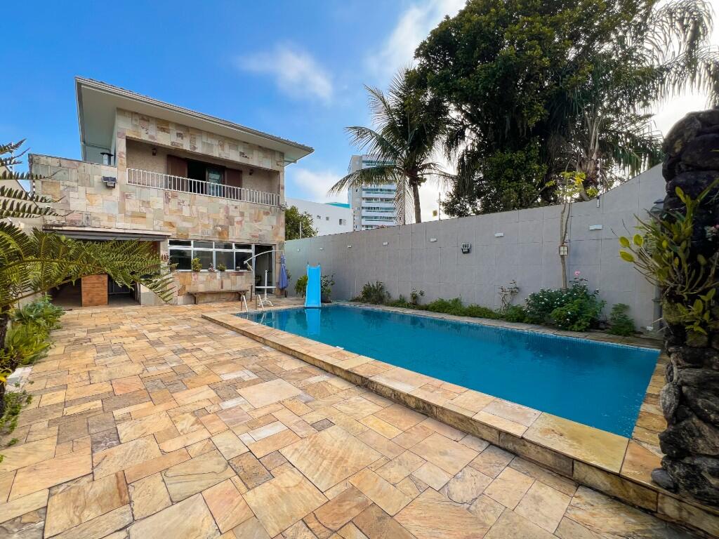 Casa com 4 quartos e 254 m² em Vila Caiçara, Praia Grande