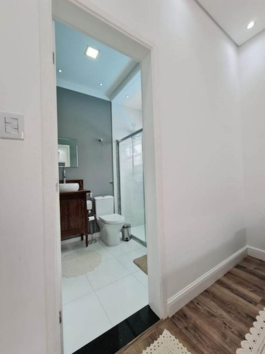 Casa com 4 quartos e 249 m² em Vila Caiçara, Praia Grande