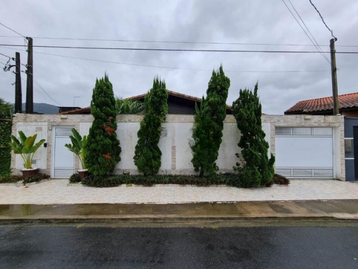 Casa com 4 quartos e 249 m² em Vila Caiçara, Praia Grande