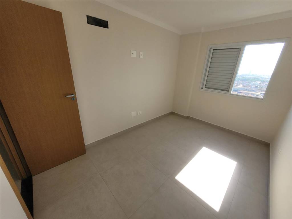 Apartamento com 3 quartos e 110 m² em Vila Tupi, Praia Grande