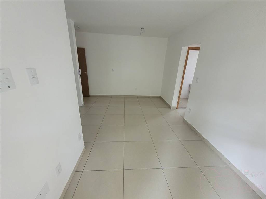 Apartamento com 2 quartos e 69 m² em Vila Tupi, Praia Grande
