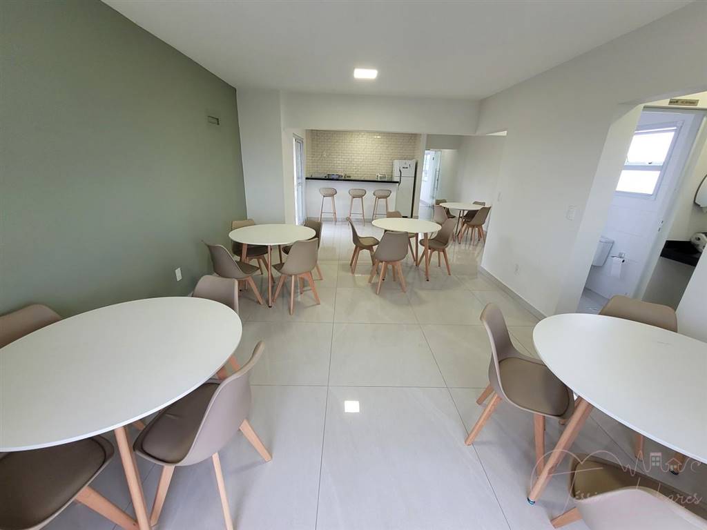 Apartamento com 2 quartos e 71 m² em Vila Tupi, Praia Grande