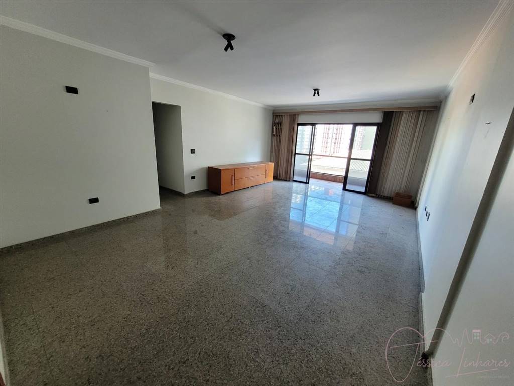 Apartamento com 3 quartos e 240 m² em Vila Tupi, Praia Grande