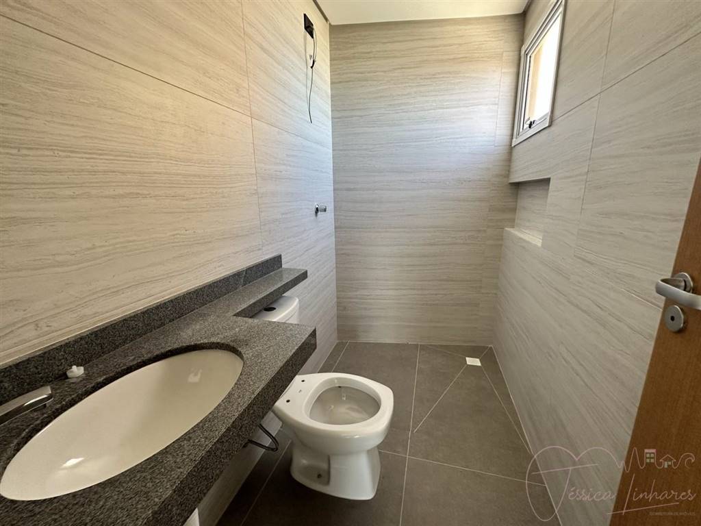 Apartamento com 3 quartos e 126 m² em Vila Tupi, Praia Grande