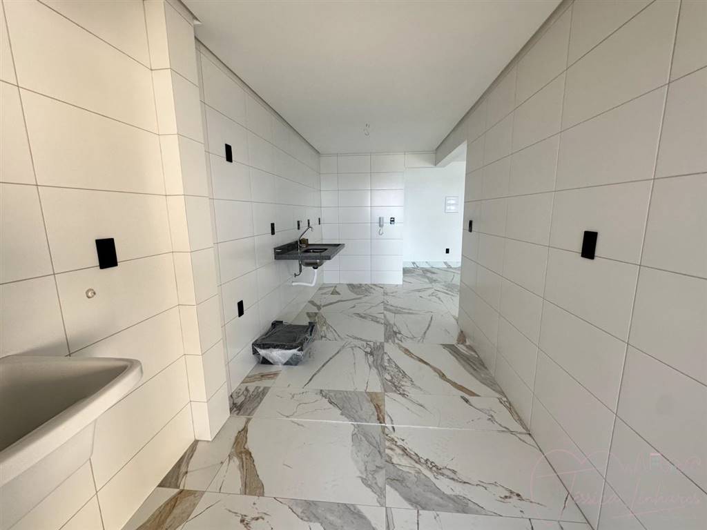 Apartamento com 3 quartos e 126 m² em Vila Tupi, Praia Grande