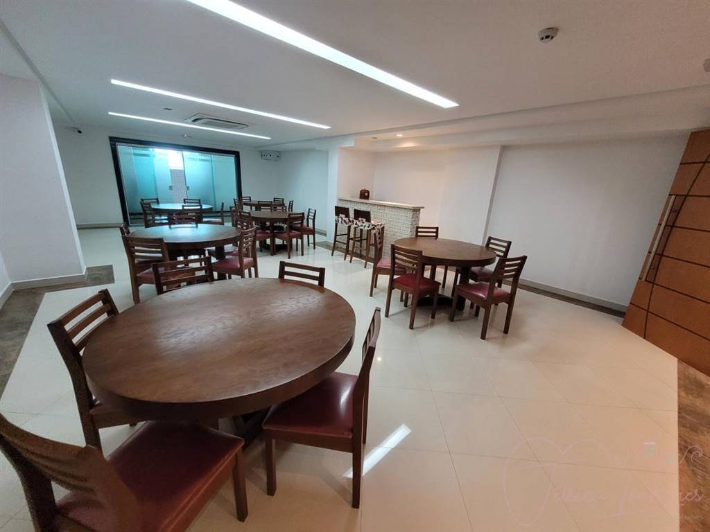 Apartamento com 2 quartos e 82 m² em Vila Tupi, Praia Grande