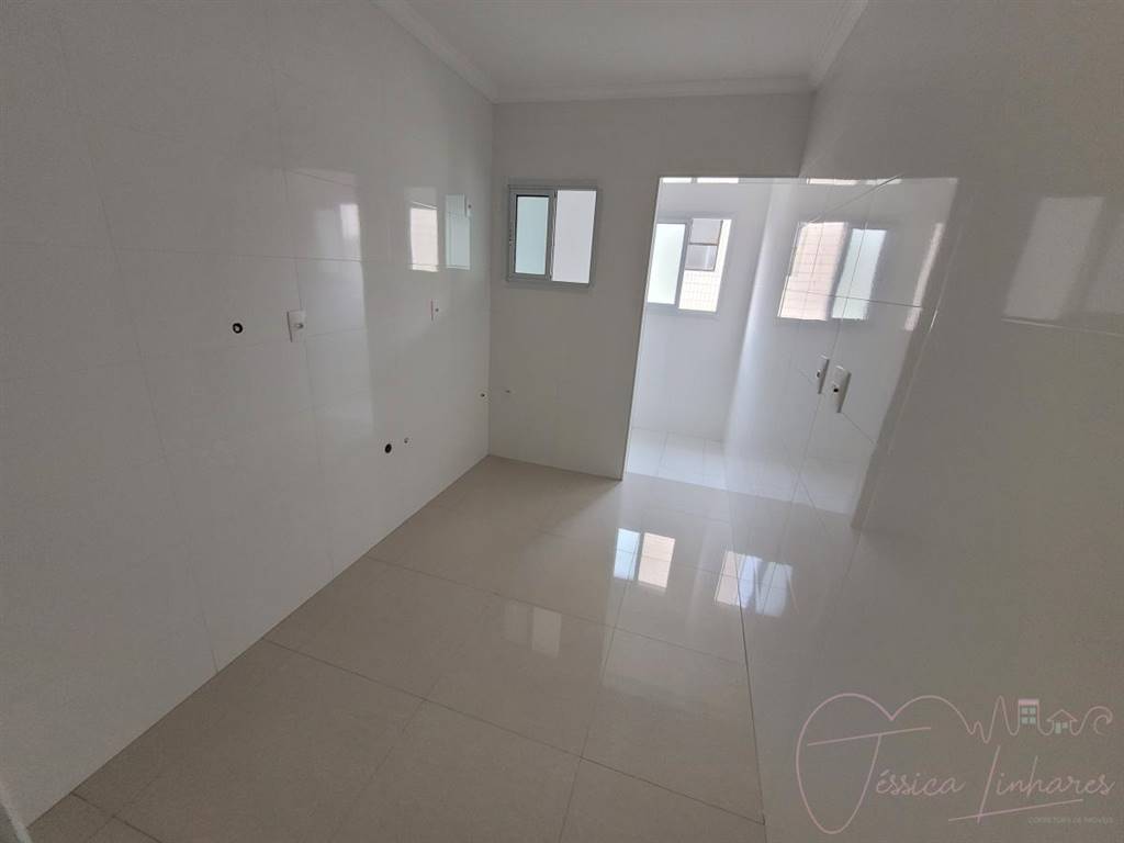 Apartamento com 2 quartos e 82 m² em Vila Tupi, Praia Grande