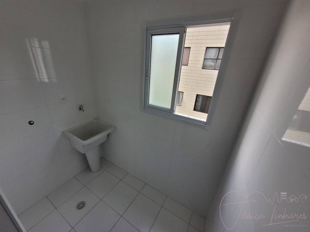 Apartamento com 2 quartos e 82 m² em Vila Tupi, Praia Grande