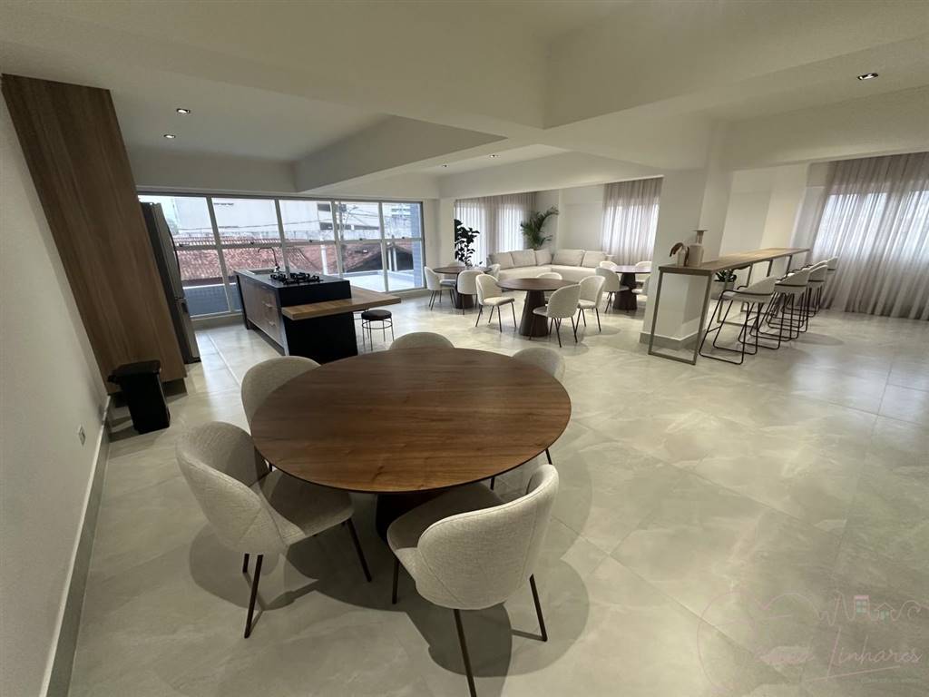 Apartamento com 2 quartos e 74 m² em Vila Tupi, Praia Grande