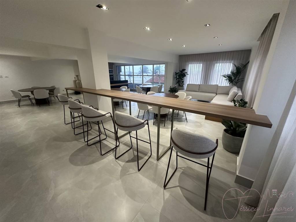 Apartamento com 2 quartos e 74 m² em Vila Tupi, Praia Grande