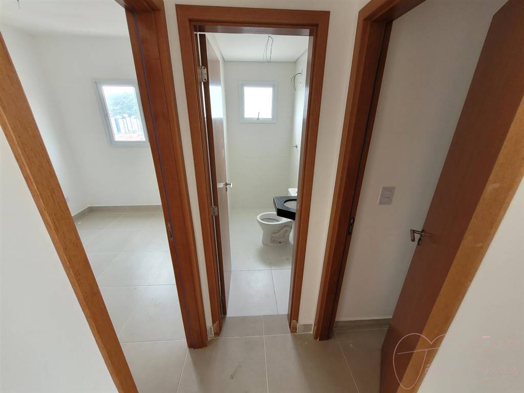 Apartamento com 2 quartos e 68 m² em Vila Tupi, Praia Grande