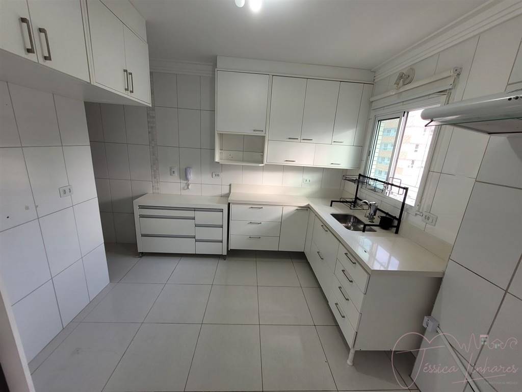 Apartamento com 3 quartos e 127 m² em Vila Tupi, Praia Grande