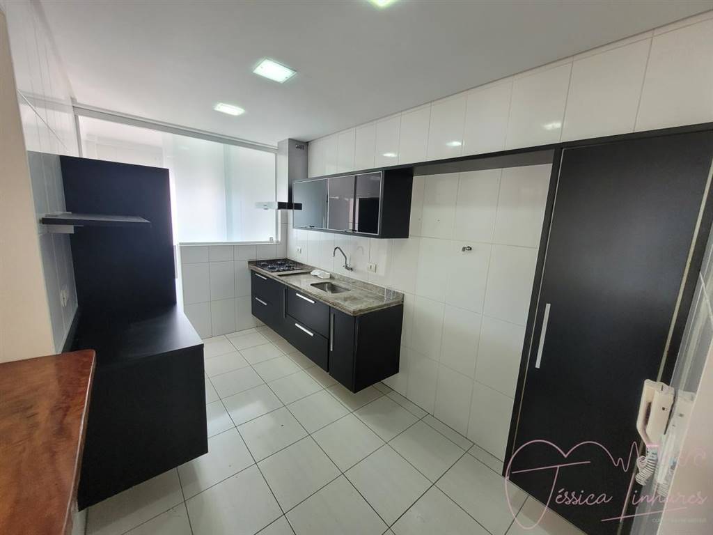 Apartamento com 2 quartos e 87 m² em Vila Tupi, Praia Grande
