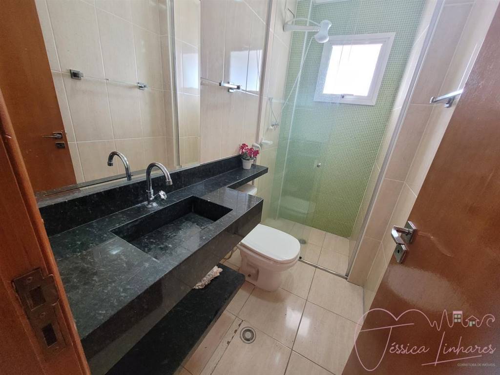 Apartamento com 2 quartos e 87 m² em Vila Tupi, Praia Grande