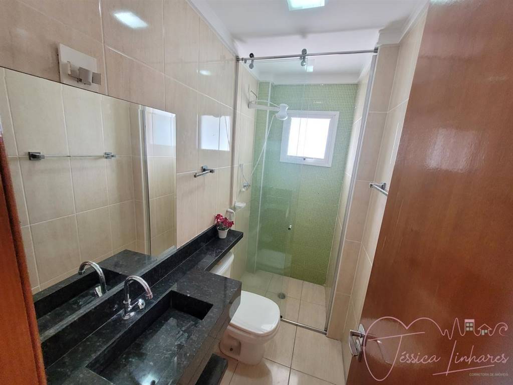 Apartamento com 2 quartos e 87 m² em Vila Tupi, Praia Grande