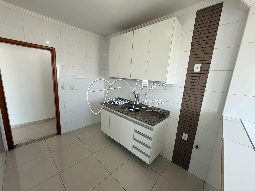 Apartamento com 3 quartos e 92 m² em Vila Tupi, Praia Grande