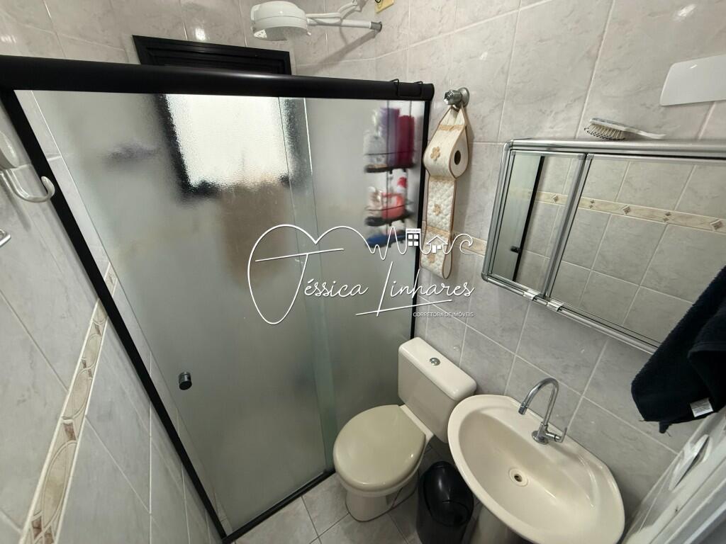 Apartamento com 2 quartos e 77 m² em Vila Tupi, Praia Grande